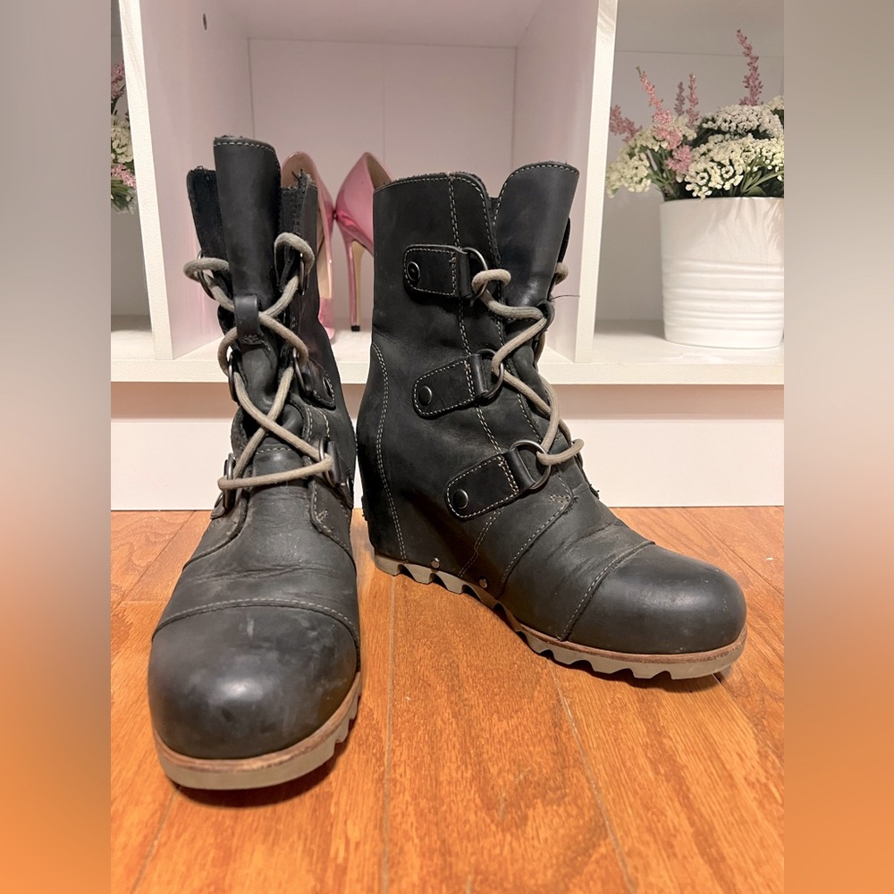 Sorel Hidden Wedge Boots